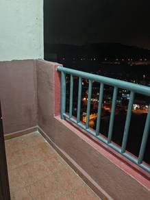 Vista Pinggiran, Seri Kembangan的公寓，照片10