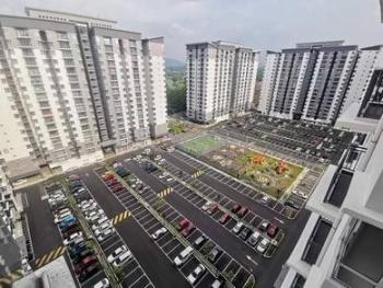 Apartmen di Residensi Laguna Biru 2, Rawang, foto 1