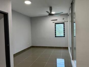 House at Aman Putri, Sungai Buloh, photo 6