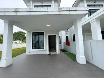 Jalan Eko Tropika 2/22, Pasir Gudang的房屋，照片2
