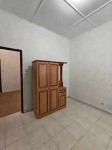 House at Jalan Nuri, Kulai, photo 8