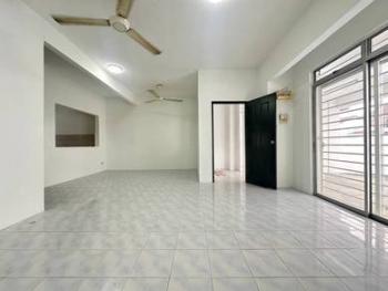 Rumah di PUJ 7, Puncak Jalil, foto 4