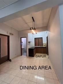 Ruang tamu & makan – Apartmen di Hata Square, Ampang, foto 1