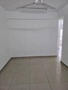 Apartment at Taman Jalan Reko, Kajang, photo 1