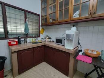 Taman Muhibbah, Seri Kembangan的房屋，照片3
