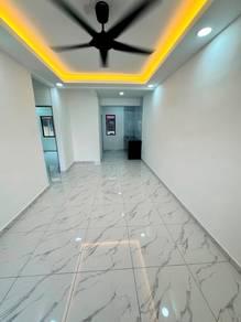 Flat at Block 5, Air Biru, Pasir Gudang, photo 5
