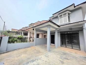 House at Taman Dahlia, Salak Tinggi, photo 5