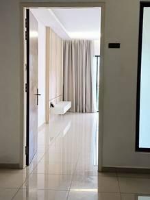 客厅/饭厅 – Grace Residence, Jelutong的共管公寓，照片7