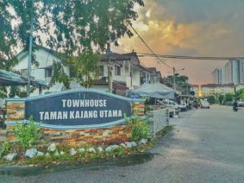 Bilik di Taman Kajang Utama, Kajang, foto 2