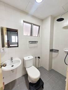 Bathroom – Condominium at Kristal Heights, Seksyen 7, Shah Alam, photo 8