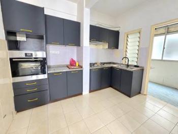 Kitchen – Condominium at Kristal Heights, Seksyen 7, Shah Alam, photo 1