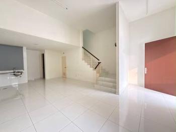 Living & dining – House at Jalan Bukit Indah, Johor Bahru, photo 3