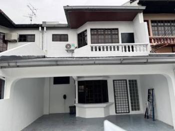 House at Taman Daya Jalan Rumbia, Johor Bahru, photo 1