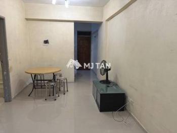 Living & dining – Apartment at Taman Lone Pine, Paya Terubong, photo 3