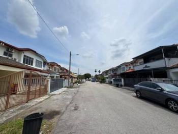 House at Taman Bunga Raya, Klang, photo 2