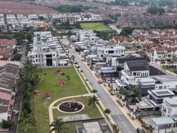 Banglo di Wira Mutiara, Bandar Sungai Long, foto 3