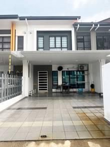 Rumah di Setia Utama 3, Setia Alam, foto 1