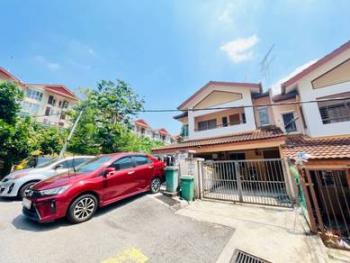 Townhouse at Amansiara, Selayang, photo 2