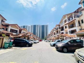 Townhouse at Amansiara, Selayang, photo 10