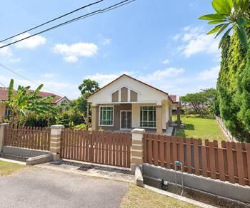 Bungalow at Taman Krubong Perdana, Krubong, photo 1
