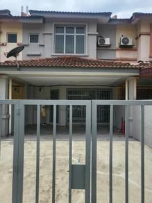 Taman Puchong Prima, Puchong的房屋，照片2