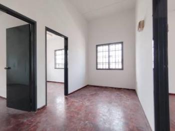 Rumah di Jalan Setia 2 @ Taman Setia Indah, Setia Indah, foto 7