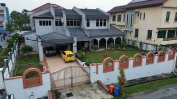 Bungalow at Section 11, Shah Alam, photo 2