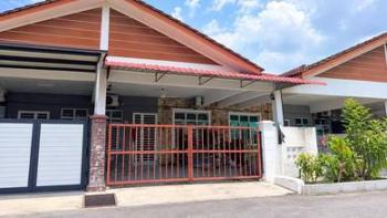 House at Taman Bidara Permai, Masjid Tanah, photo 1