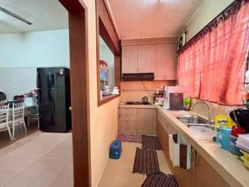 Jalan Sri Sutera 3, Pontian的房屋，照片6