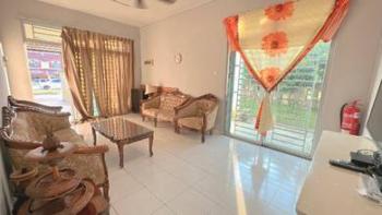 House at Jalan Merbau, Kulai, photo 4