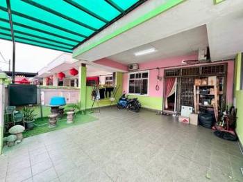 Jalan Sri Sutera 3, Pontian的房屋，照片3