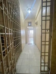 Apartment at Mutiara Heights, Jelutong, photo 4