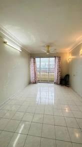 Apartment at Mutiara Heights, Jelutong, photo 5