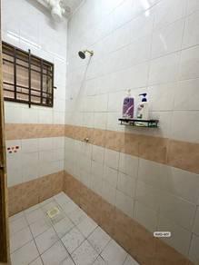 Pangsapuri di Pangsapuri Nilam Sari Seksyen 7, Shah Alam, foto 9
