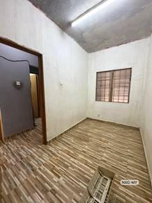 Pangsapuri di Pangsapuri Nilam Sari Seksyen 7, Shah Alam, foto 5