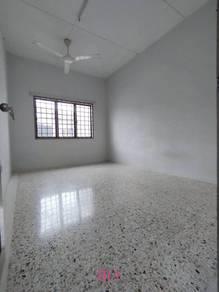 House at Bayu Perdana, Klang, photo 7
