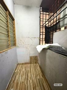 Pangsapuri di Pangsapuri Nilam Sari Seksyen 7, Shah Alam, foto 7