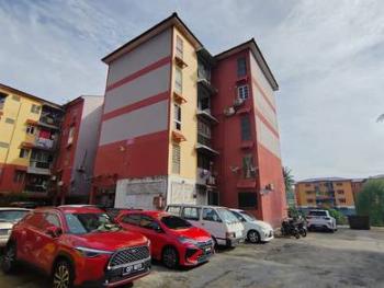 Taman Bukit Idaman, Selayang的公寓，照片1
