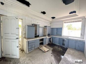 Bungalow at TAMAN ENG ANN, Klang, photo 6