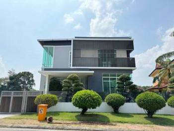 Bungalow at Jalan Menara, Bukit Jelutong, photo 1