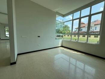 Bungalow at Jalan Menara, Bukit Jelutong, photo 9