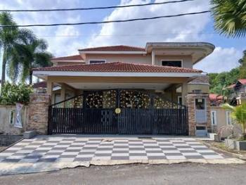 Bungalow at Taman Kiambang Indah, Seremban, photo 1