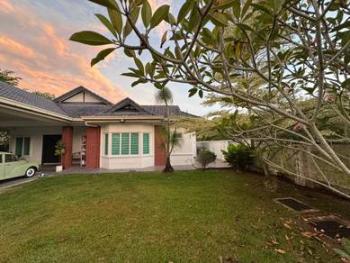 Bungalow at Rasah Kemayan, Seremban 2, photo 2