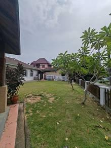 Bungalow at Seksyen 3, Bangi, photo 9