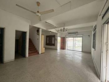 House at Ipoh Garden / stadium, Ipoh, photo 3