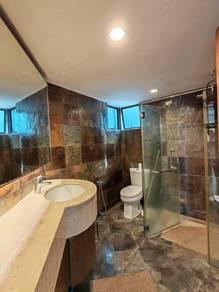 Bathroom – Condominium at Miami Green, Batu Ferringhi, photo 7