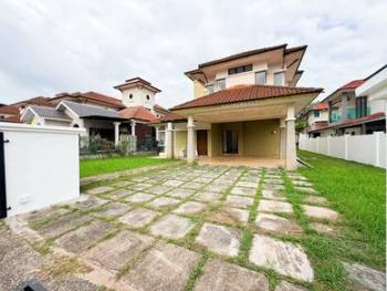 Bungalow at Taman Astana Indah, Kajang, photo 3