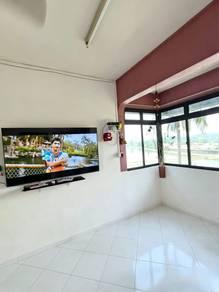 Pangsapuri di Jalan Pekaka, Taman Perling, Perling, foto 2