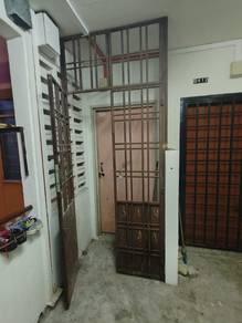 04- Jalan Pulai Harmoni 3, Johor Bahru的平层住宅，照片1
