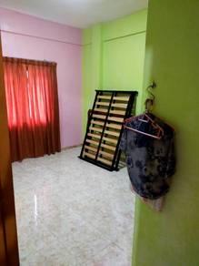 Flat at Jalan Padi Bandar Baru Uda, Johor Bahru, photo 3
